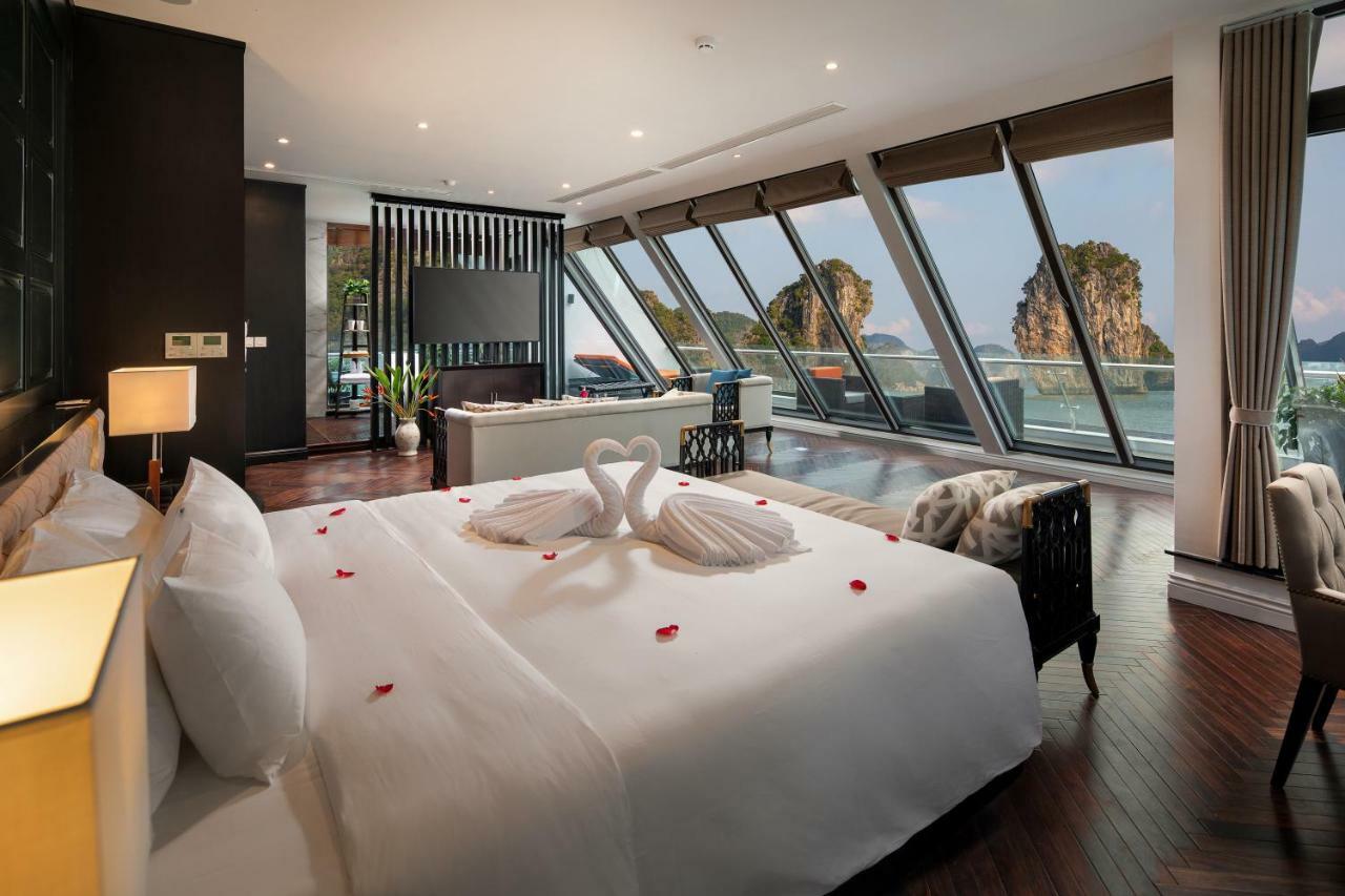 Hotel Stellar Of The Seas Cruise Ha Long Exterior foto