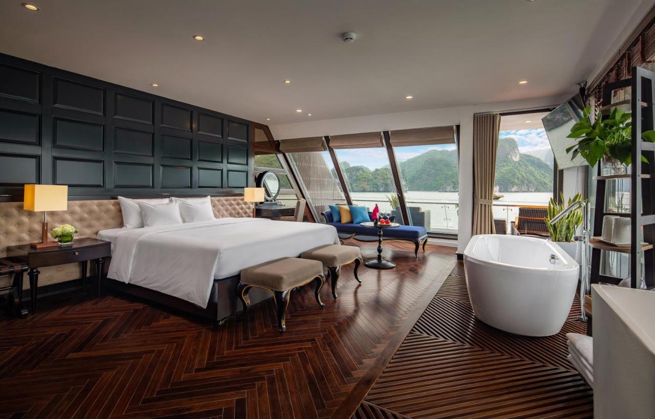Hotel Stellar Of The Seas Cruise Ha Long Exterior foto