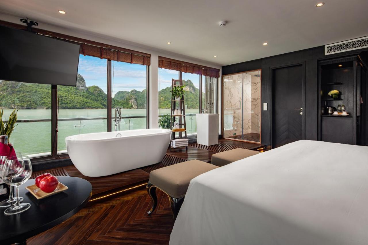 Hotel Stellar Of The Seas Cruise Ha Long Habitación foto